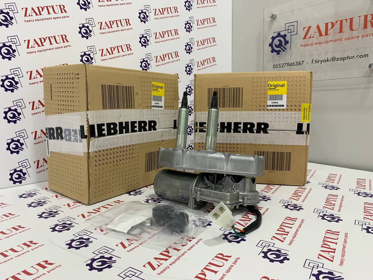 LIEBHERR 11692450, 12260886 WIPER MOTOR [ZAPTUR]