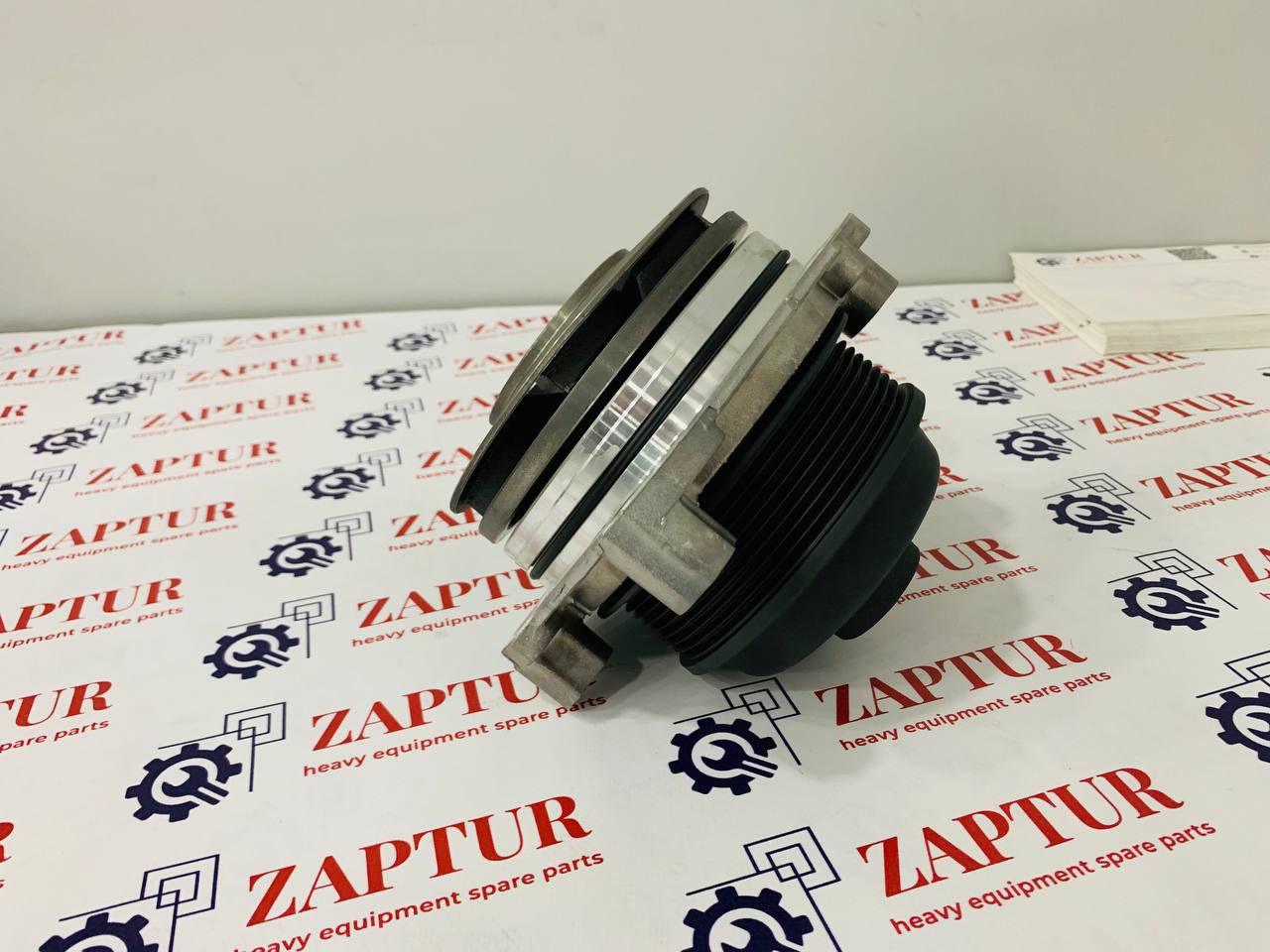LIEBHERR 12863021 WATER PUMP [ZAPTUR]