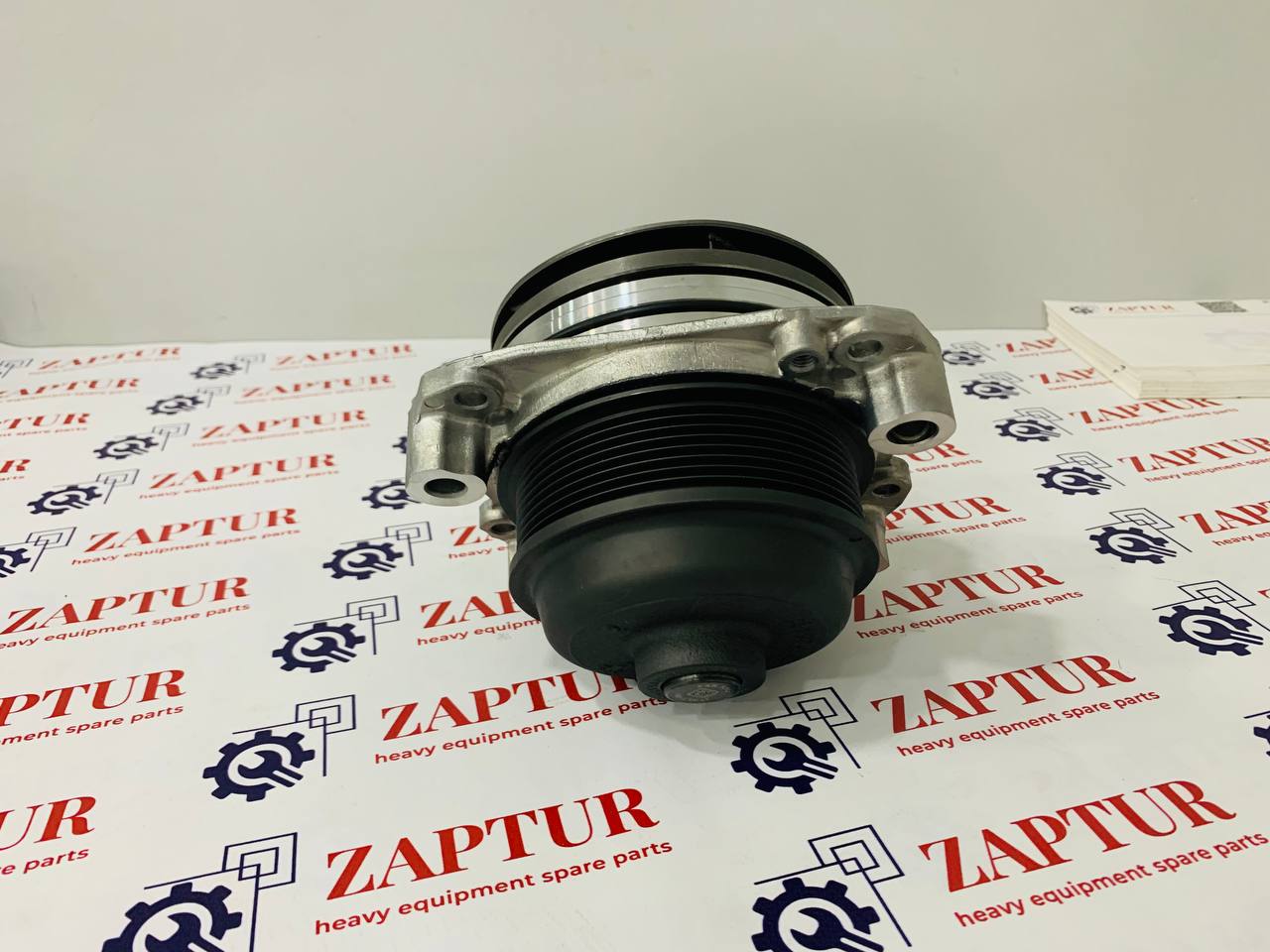 LIEBHERR 12863021 WATER PUMP [ZAPTUR]