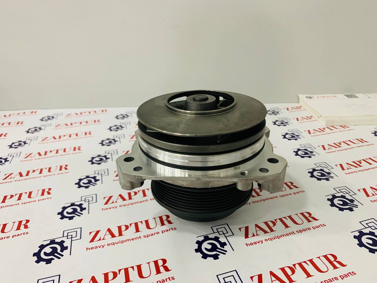 LIEBHERR 12863021 WATER PUMP [ZAPTUR]