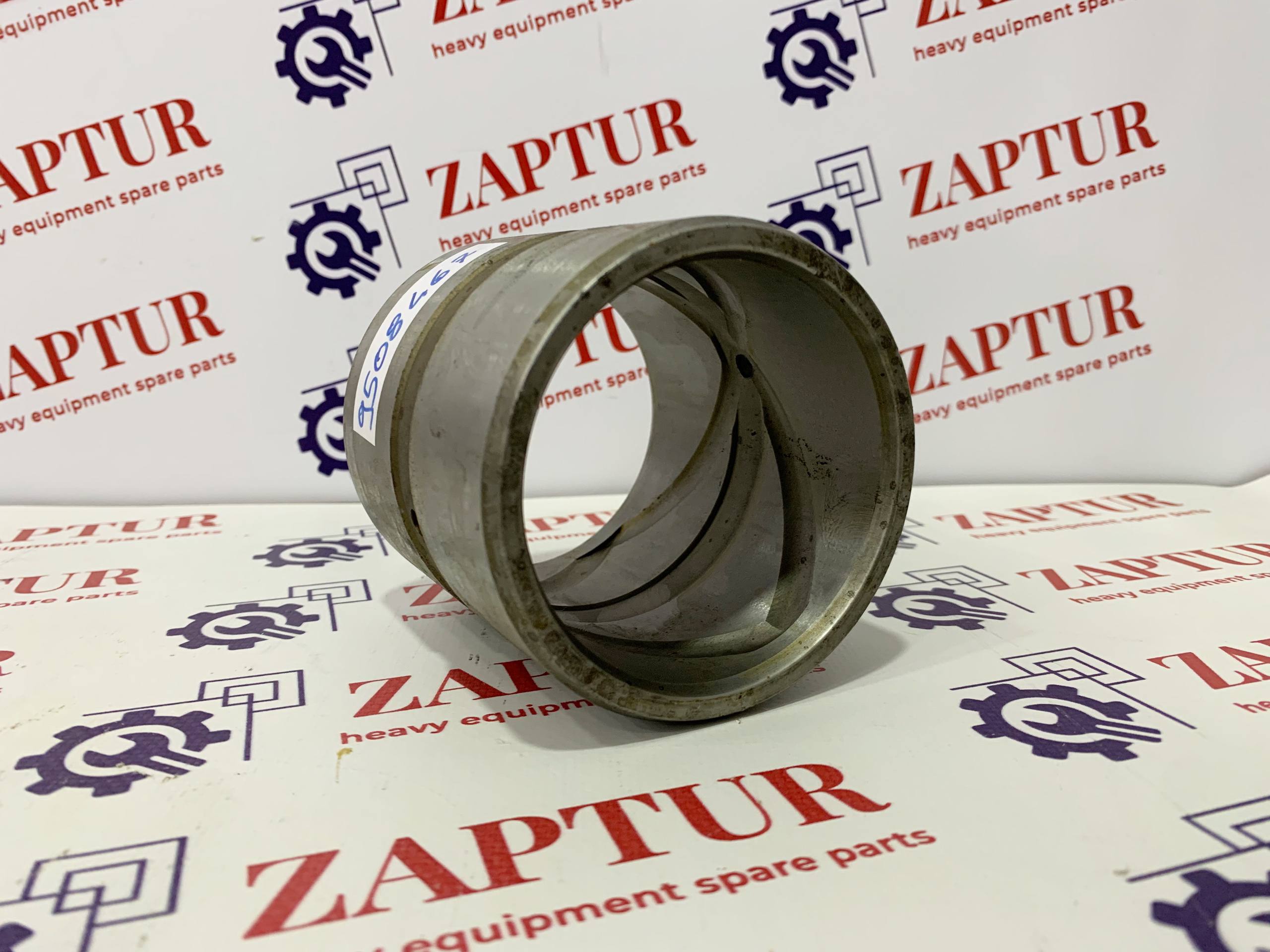 This bushing is suitable for Liebherr machinery