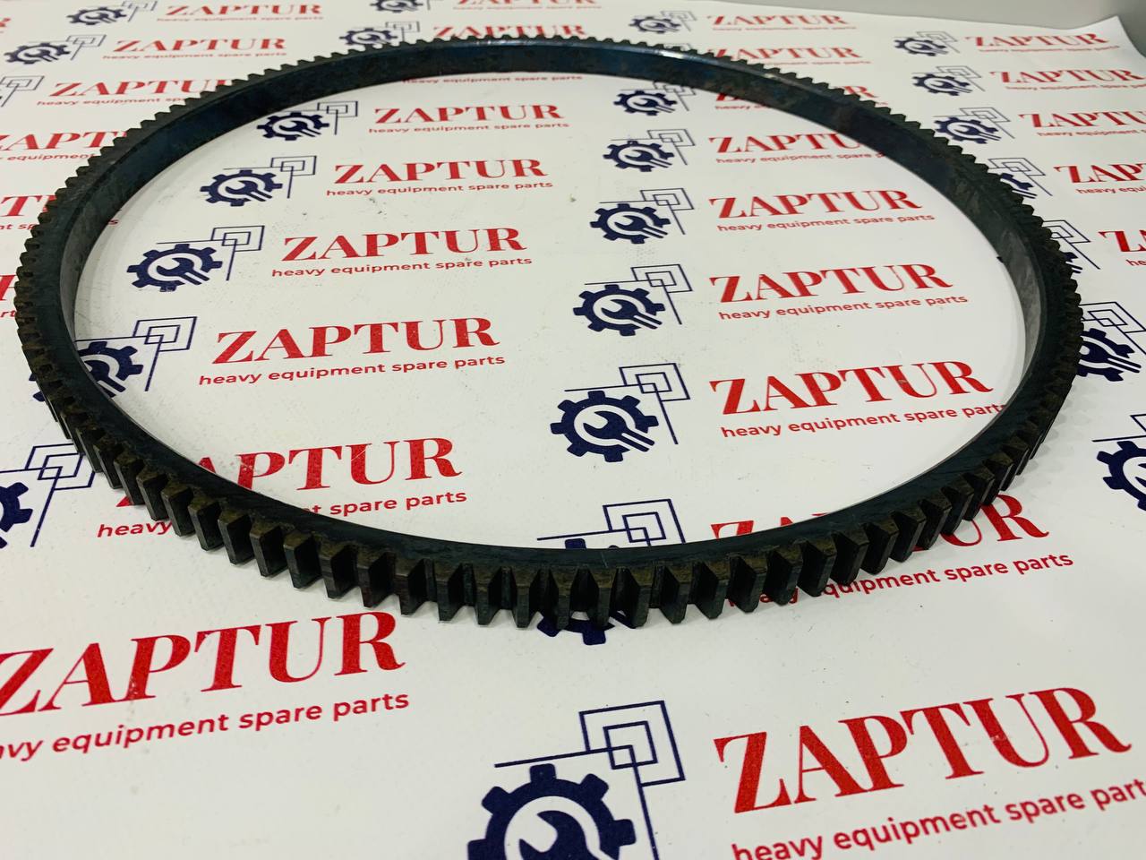 This starter ring gear is suitable for Perkins components.