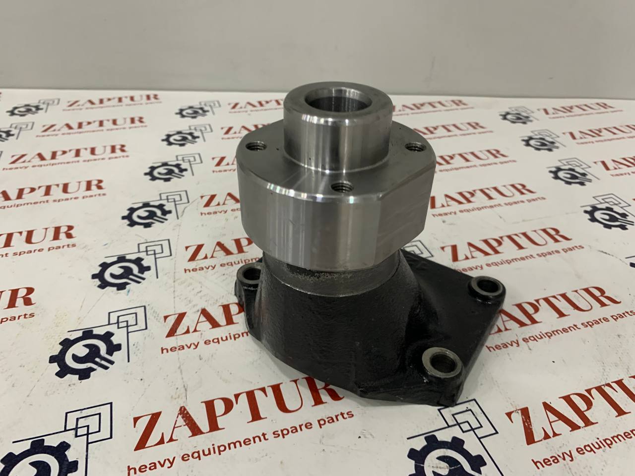 PERKINS 3751C141 FAN DRIVE HOUSING [ZAPTUR]