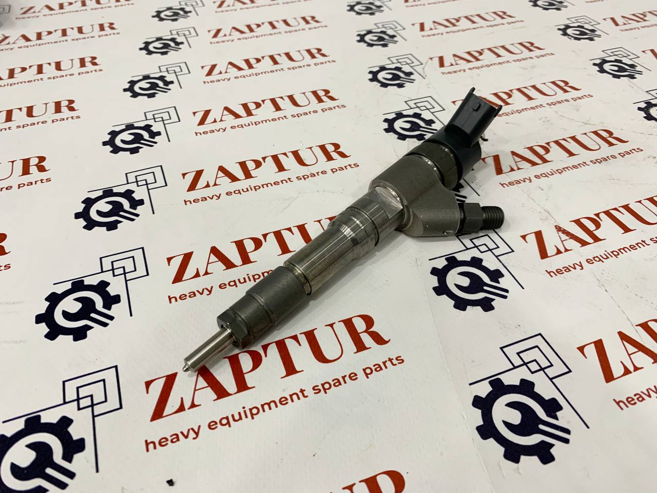 VOLVO 0445120552, 0445120174 INJECTOR
