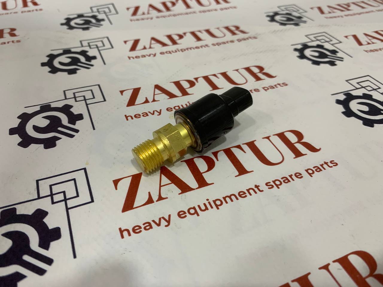 VOLVO 14562193, 14529294 PRESSURE SENSOR [ZAPTUR]