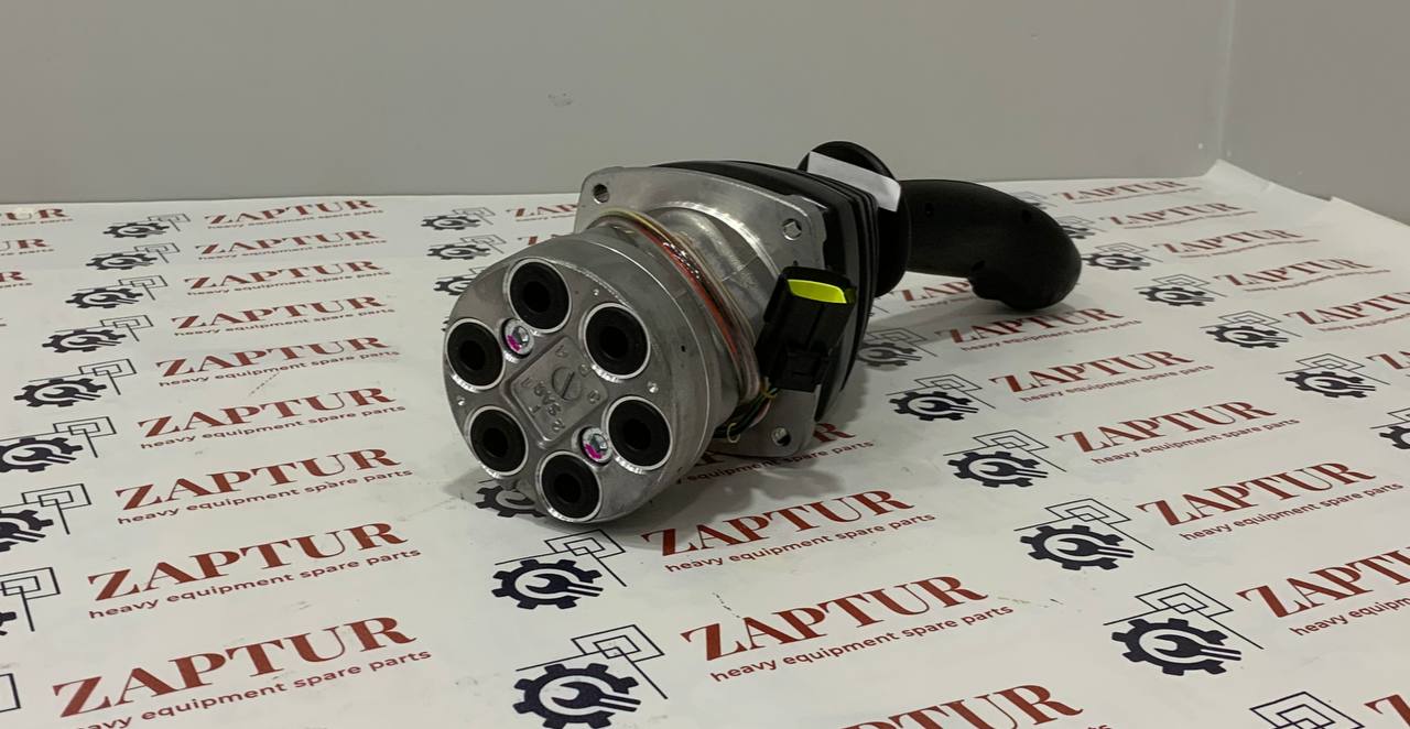 VOLVO 14693866 REMOTE CONTROL VALVE [ZAPTUR]