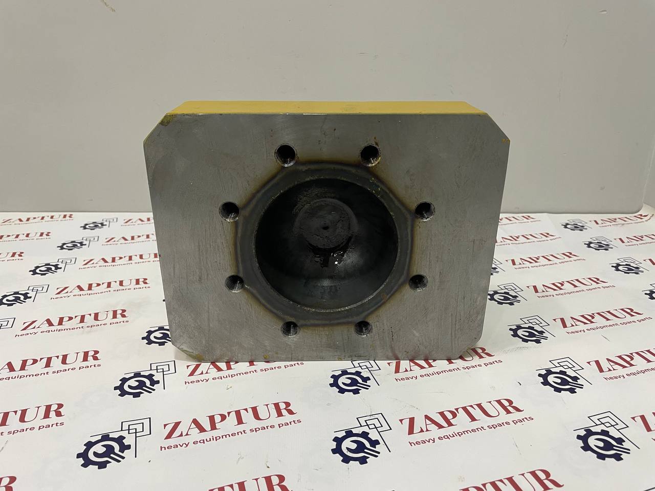 VOLVO 15403053 BALL STUD [ZAPTUR]