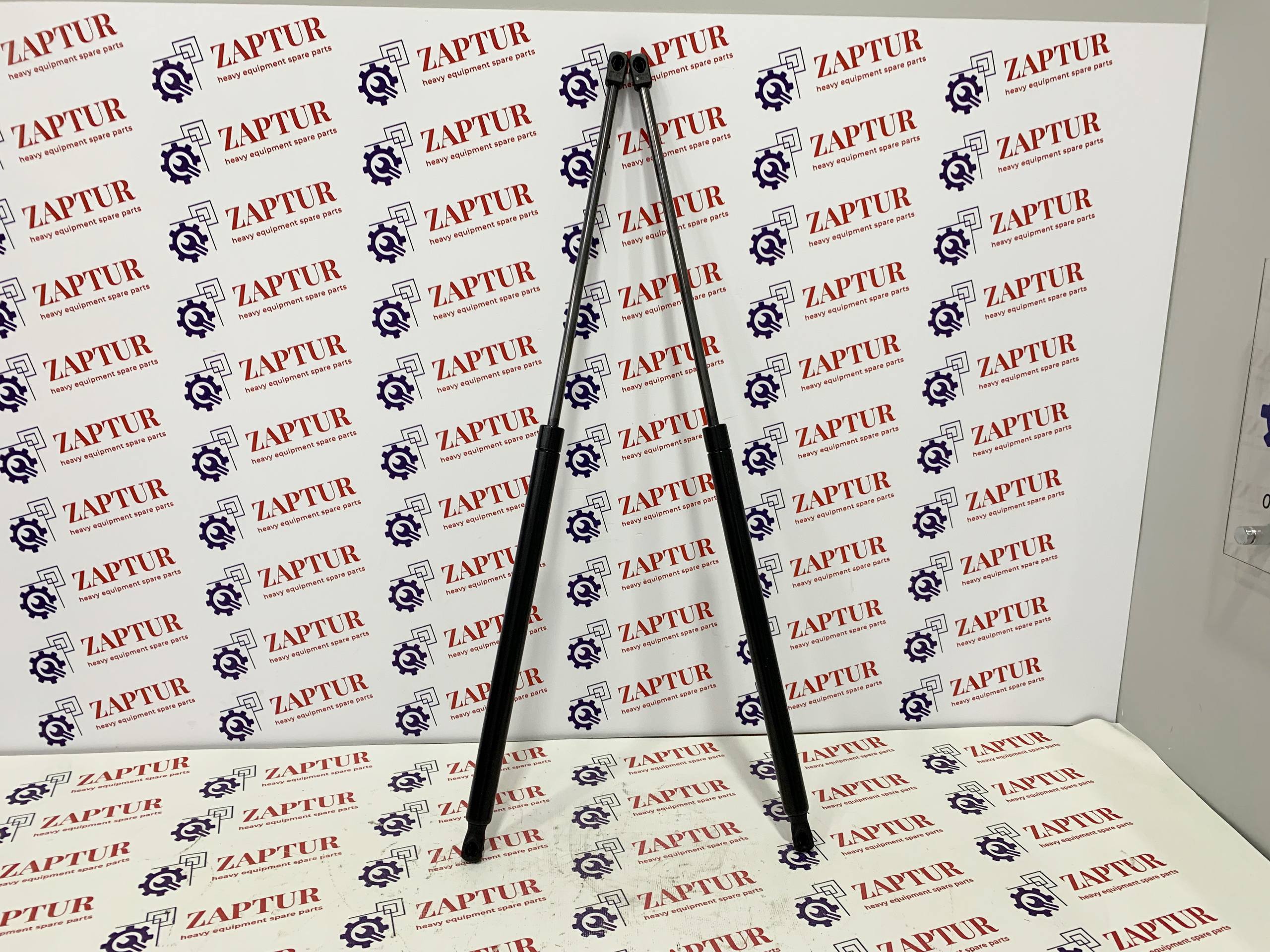 VOLVO 15408872 GAS SPRING