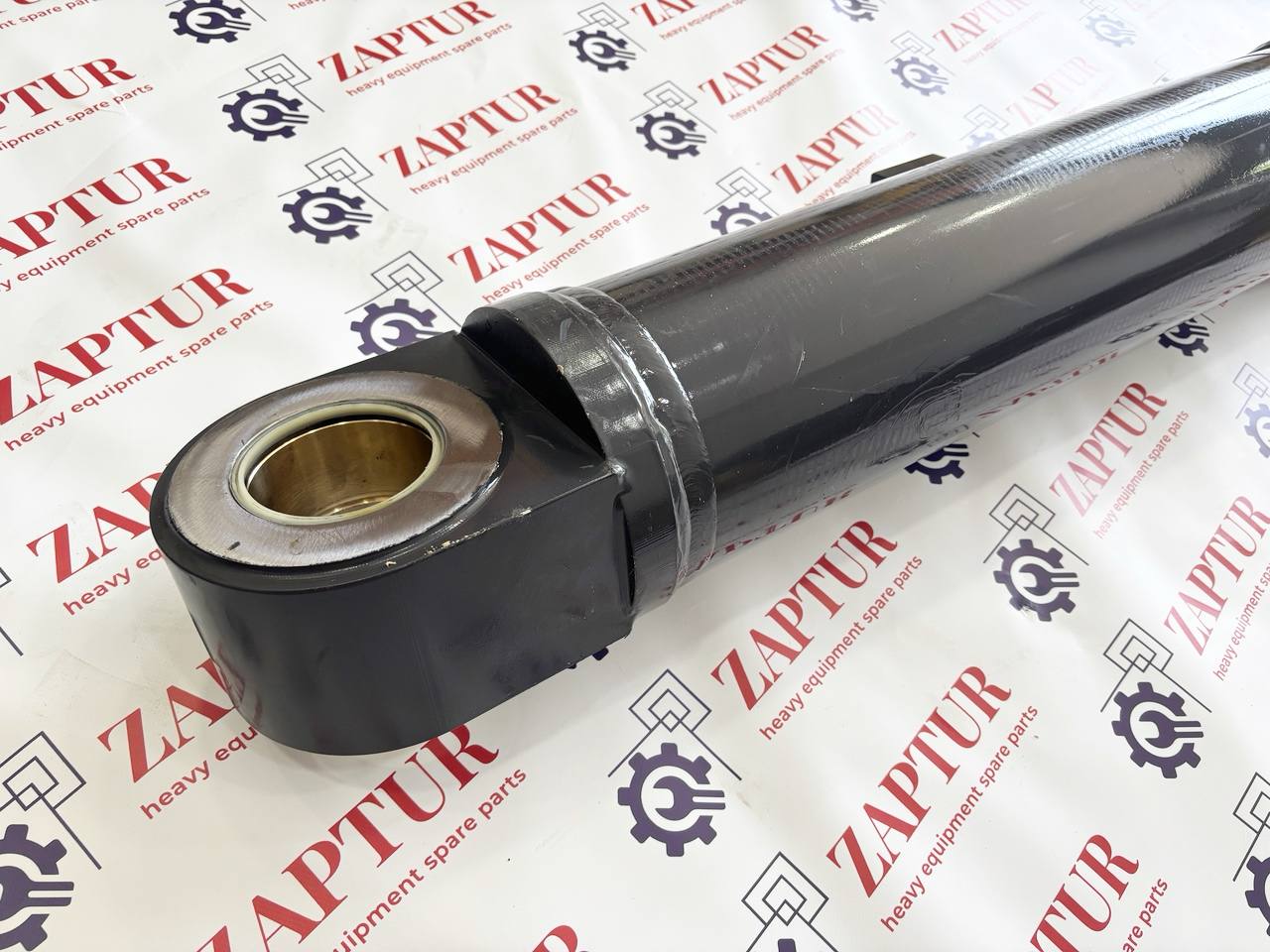 VOLVO 16025529 HYDRAULIC CYLINDER [ZAPTUR]