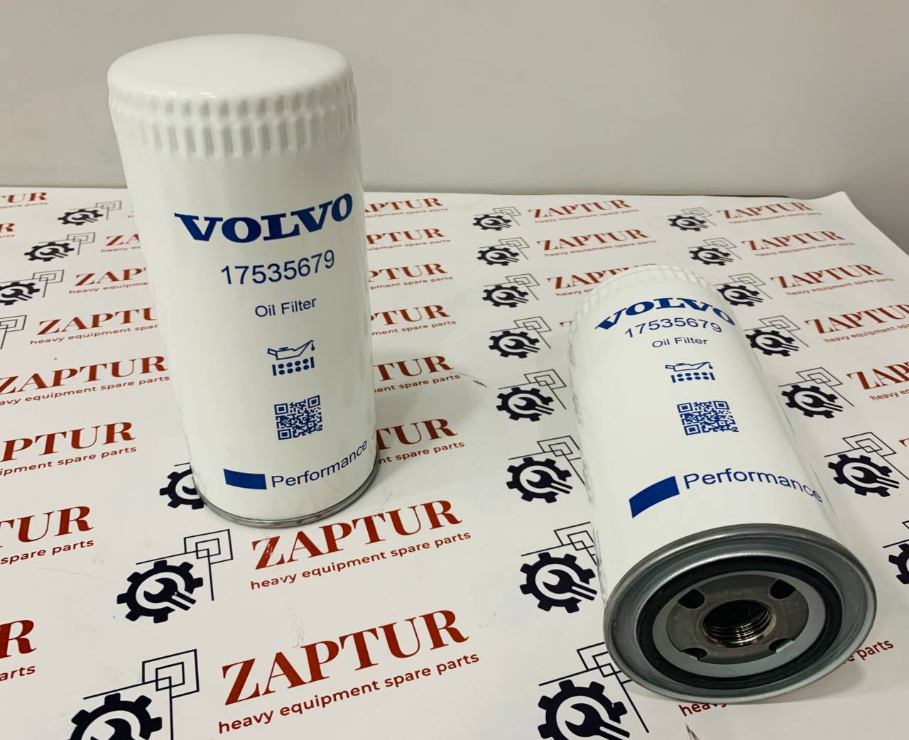 VOLVO 17535679 OIL FILTER