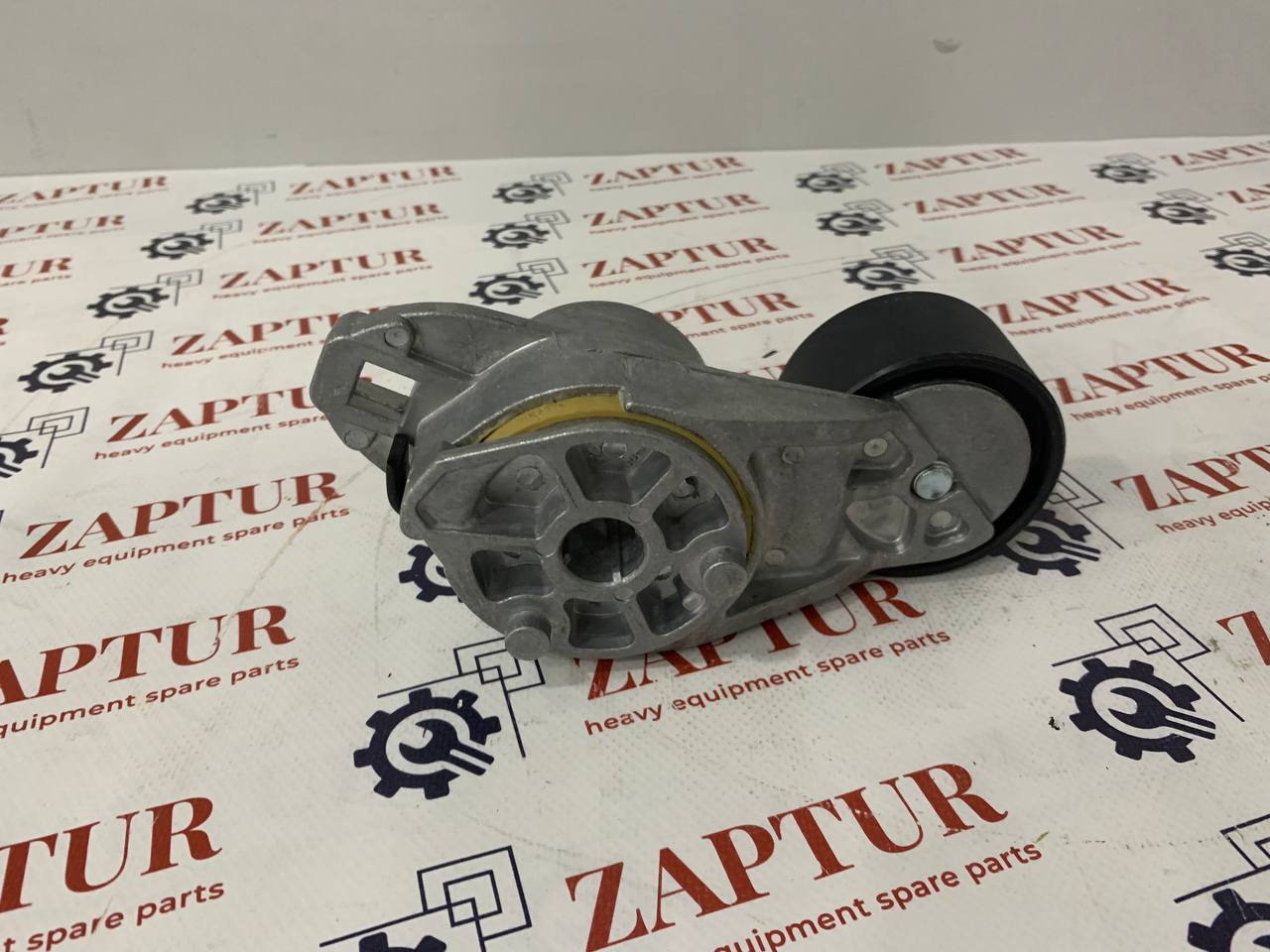 VOLVO 21479276 BELT TENSIONER [ZAPTUR]