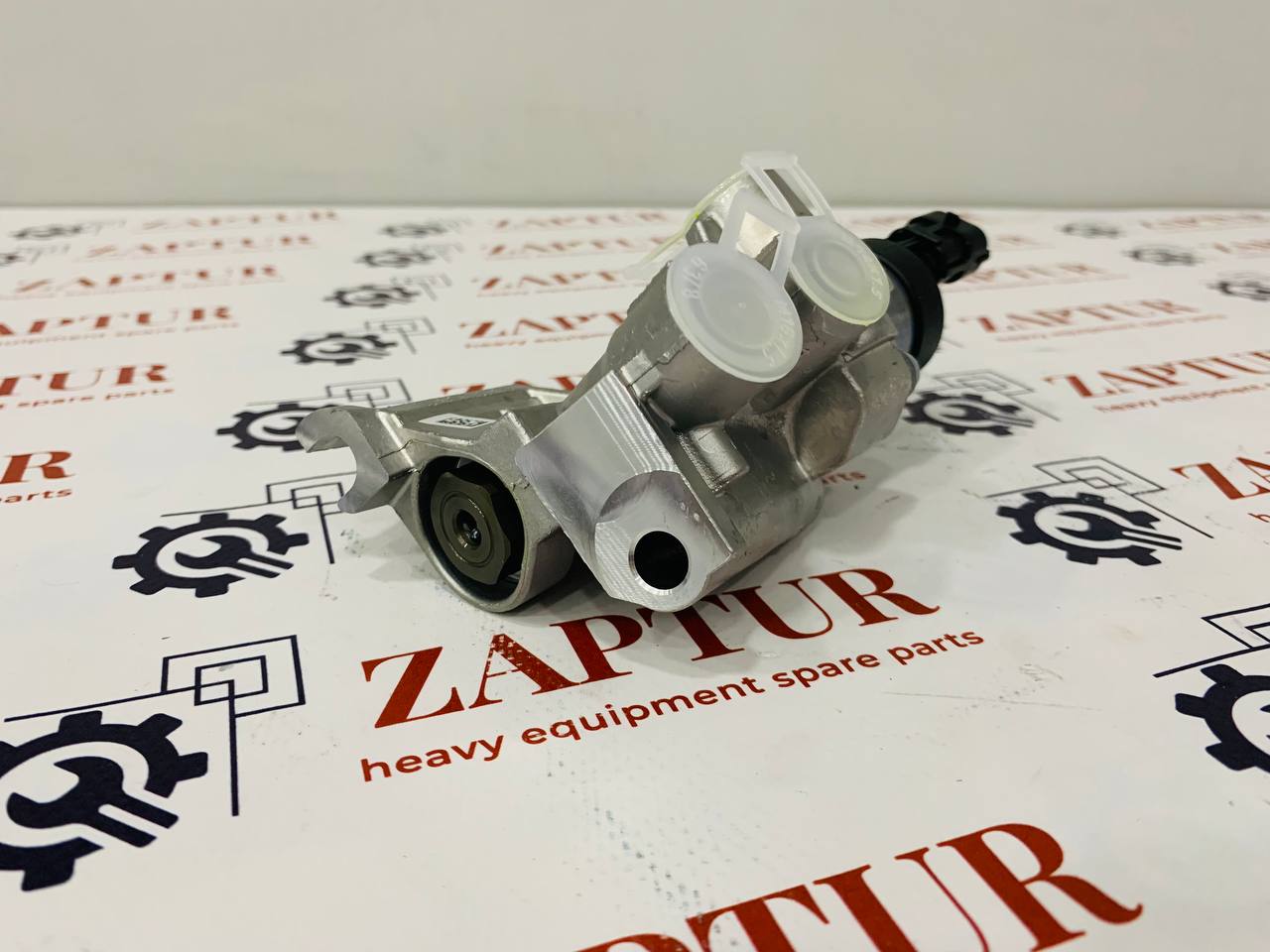 VOLVO 21638691 FUEL REGULATOR [ZAPTUR]
