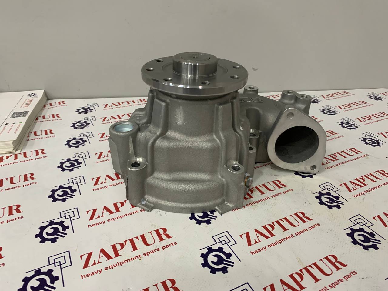VOLVO 22107716 WATER PUMP [ZAPTUR]