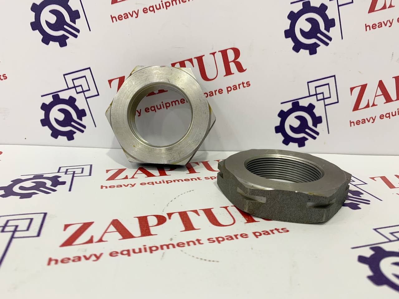 VOLVO 4717504 NUT