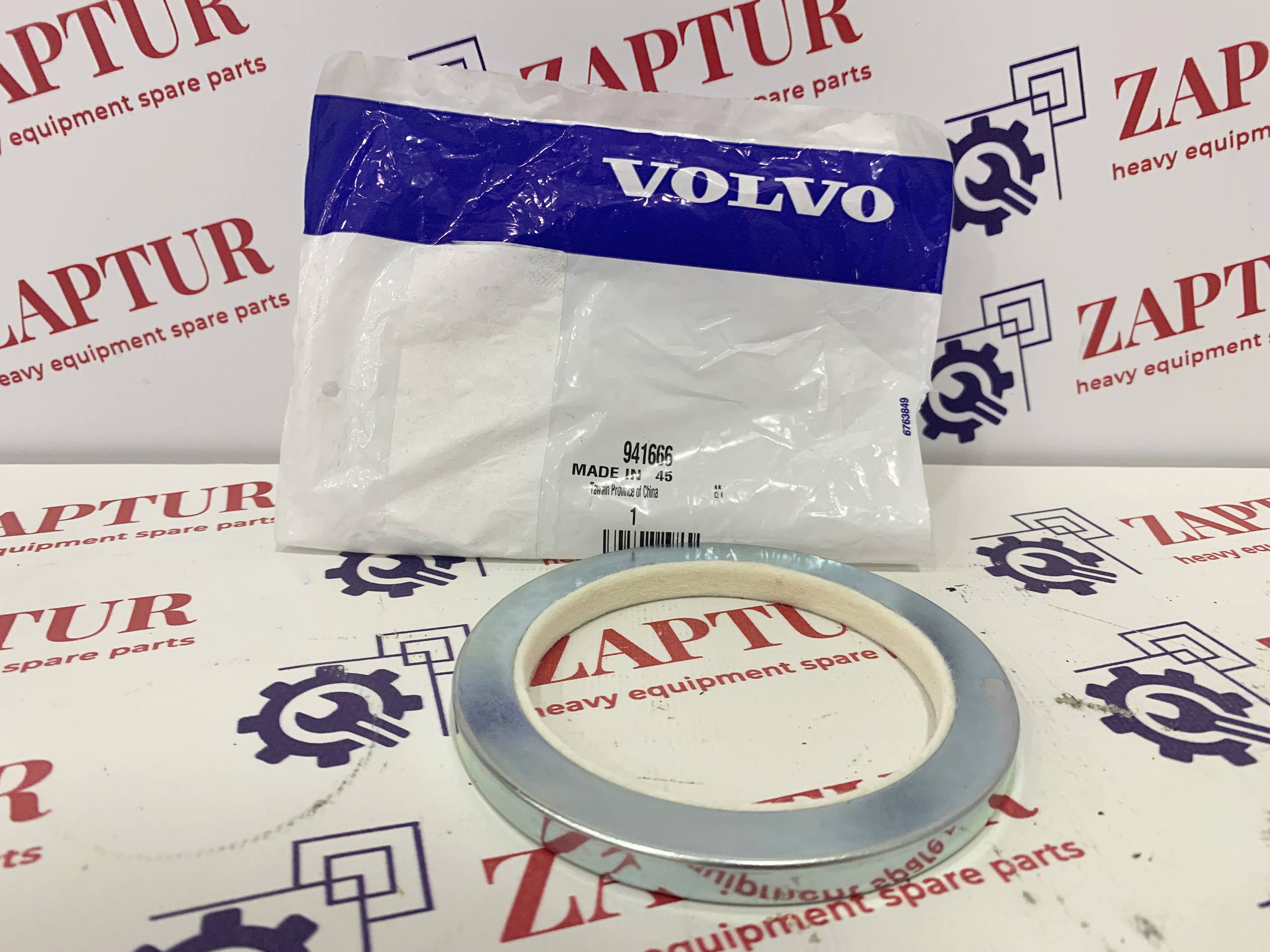 VOLVO 941666 SEAL