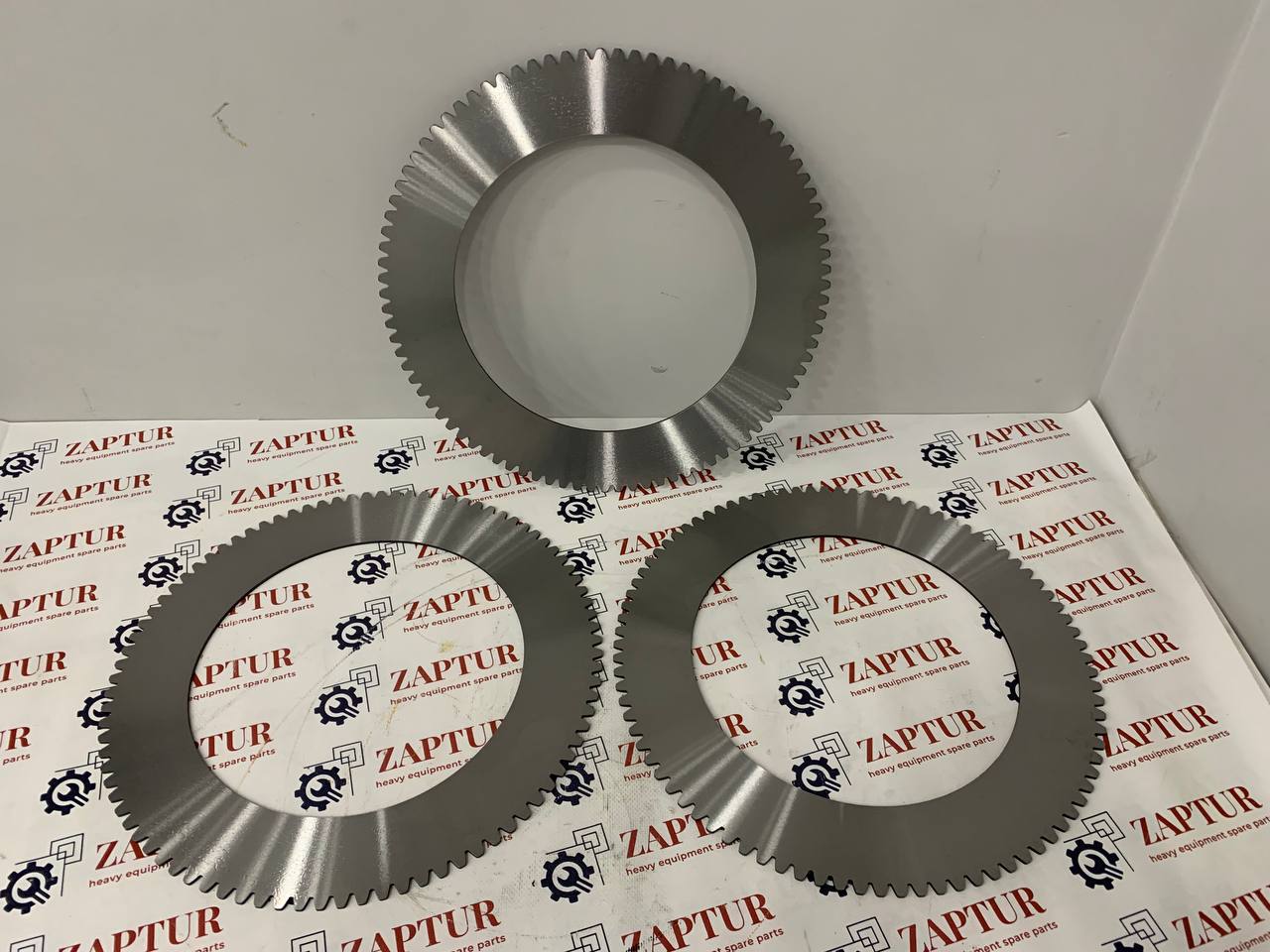 This brake disc is suitable for Volvo machinery