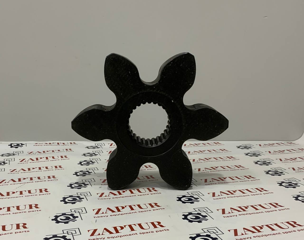 VOLVO CH70509 PINION GEAR [ZAPTUR]