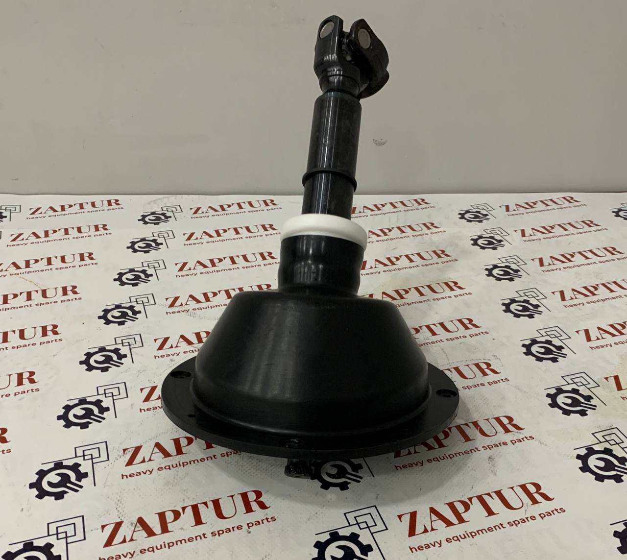VOLVO VOE17233193 COUNTERSHAFT [ZAPTUR]