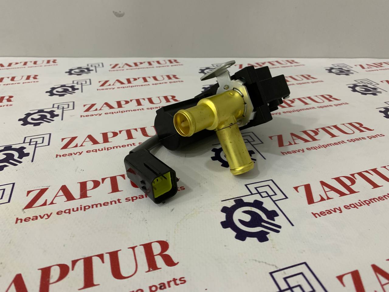 VOLVO VOE17428948 HEATER VALVE [ZAPTUR]