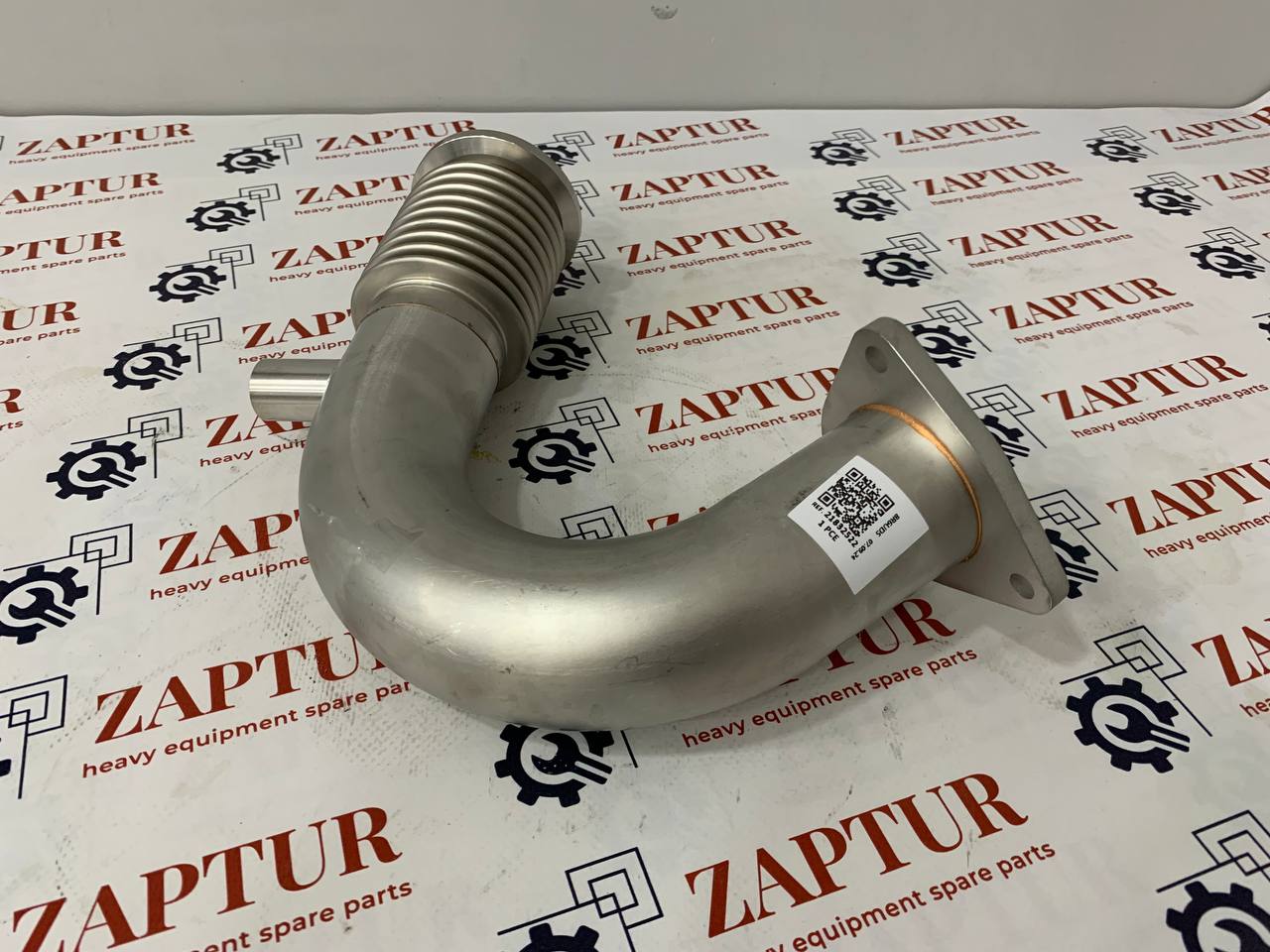 VOLVO VOE21832522 PIPE [ZAPTUR]