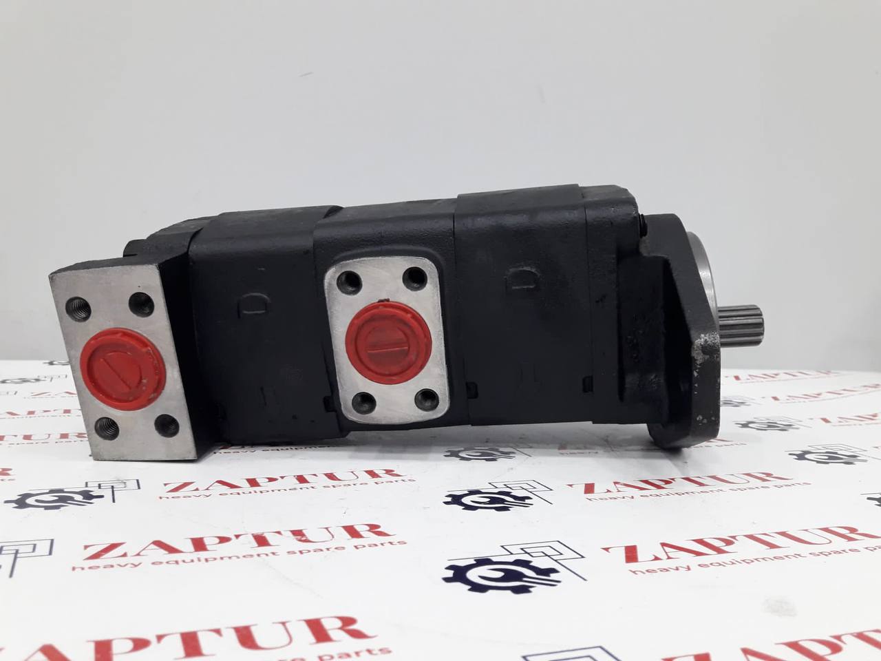 HITACHI 163G2-52031 HYDRAULIC PUMP [ZAPTUR]