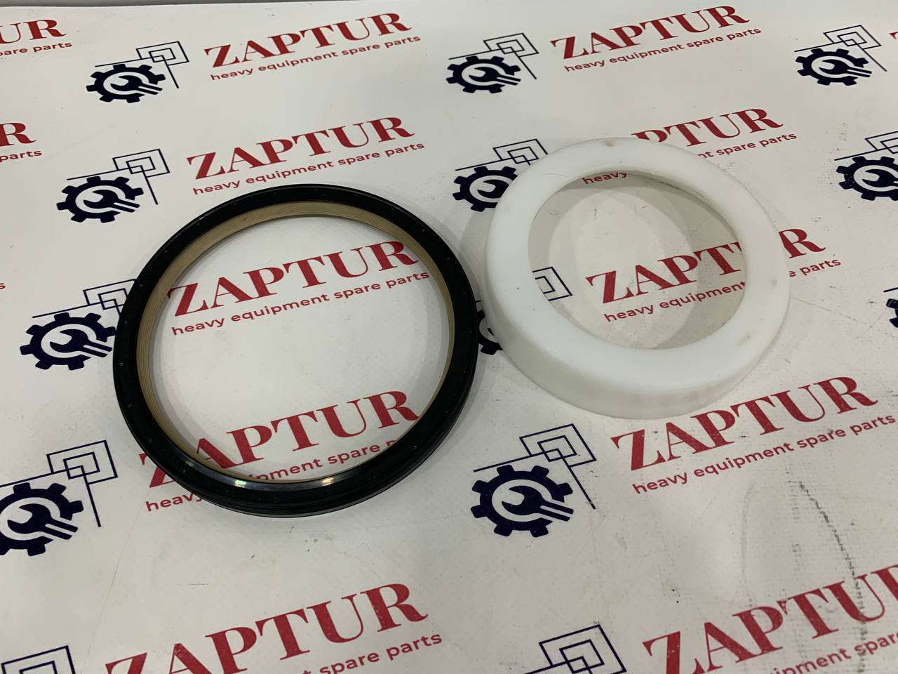 JCB 320/03029 OIL SEAL [ZAPTUR]