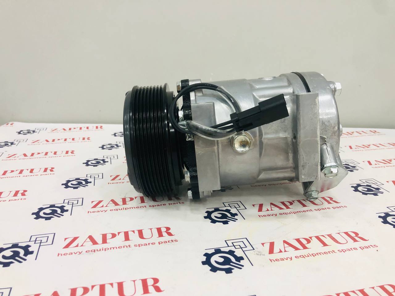 JCB 320/08562 COMPRESSOR [ZAPTUR]