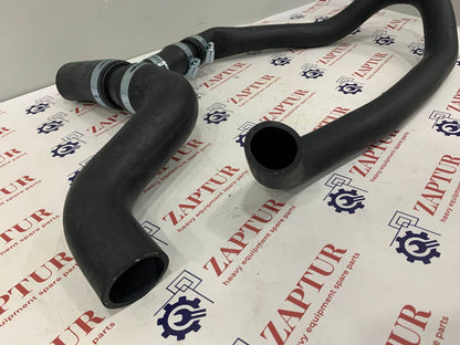 JCB 128/E0100 RADIATOR BOTTOM RUBBER HOSE [ZAPTUR]