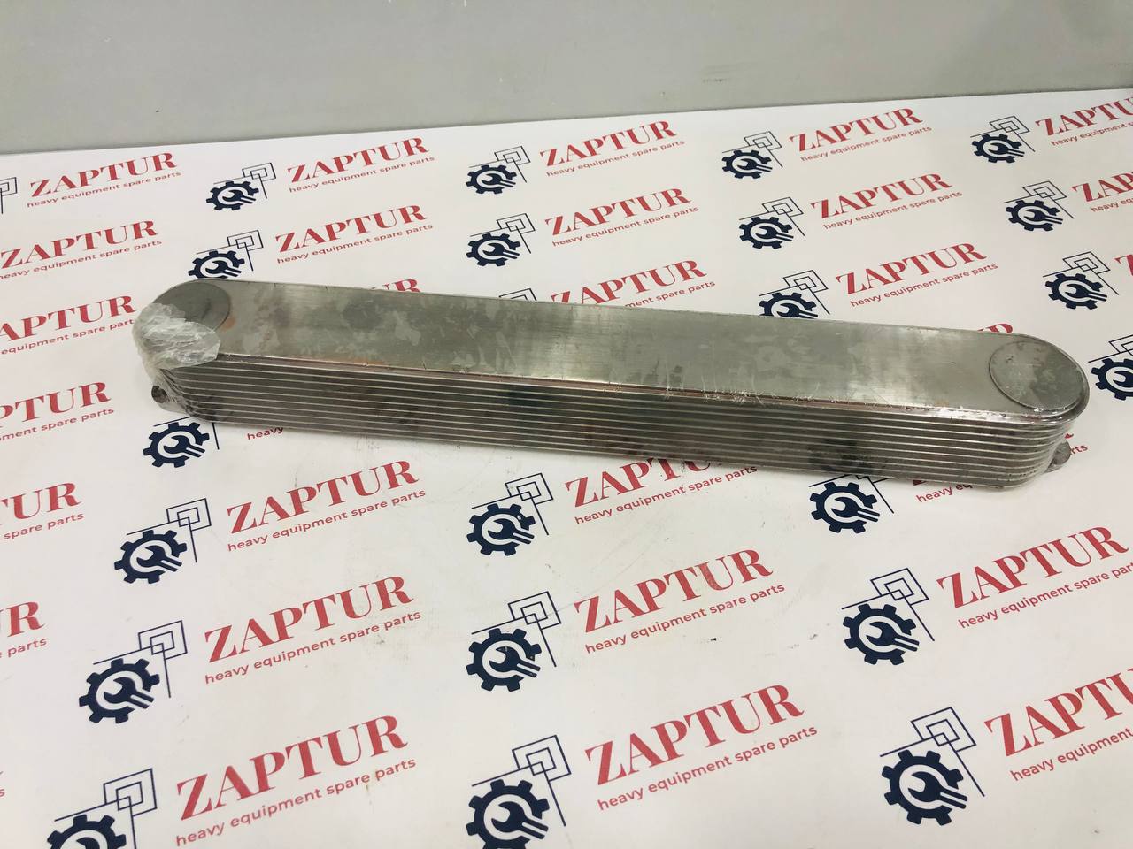 KOMATSU 600-651-1161 OIL COOLER ELEMENT [ZAPTUR]