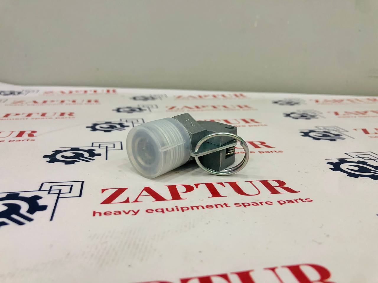KOMATSU 22X-44-11210 VALVE [ZAPTUR]