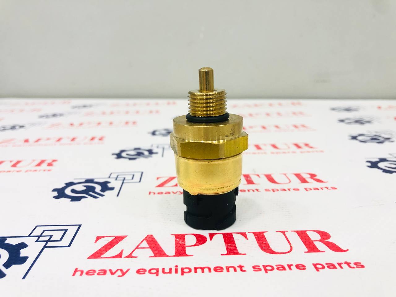 VOLVO 1077574 OIL SWITCH [ZAPTUR]