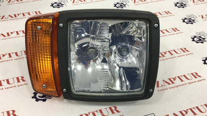 JCB 700/50055 RIGHT HEAD LIGHT [ZAPTUR]