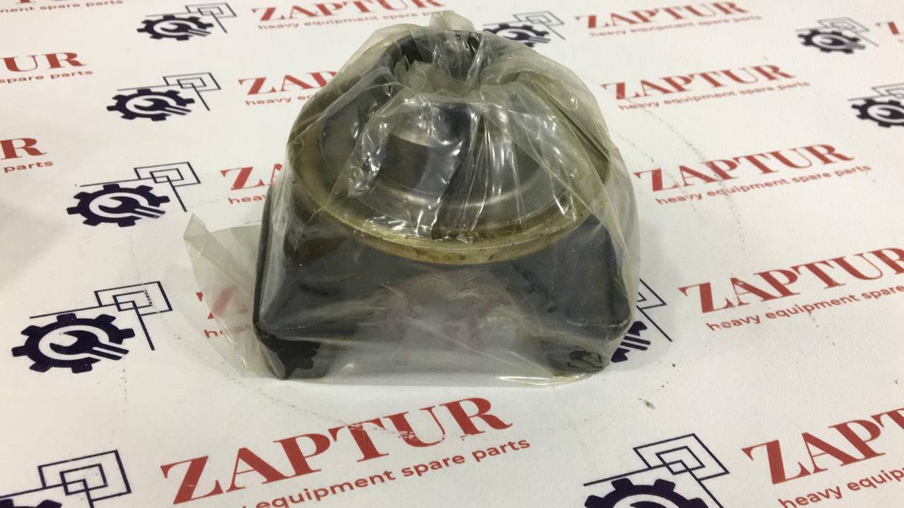 JCB 445/10703 YOKE FLANGE [ZAPTUR]